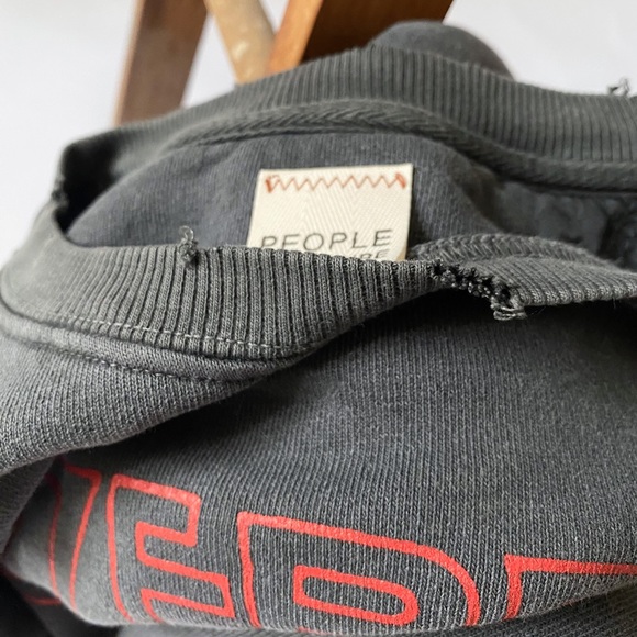 LED ZEPPELIN 1977 TOUR OVERSIZED REWORKED DISTRESSED GRAPHIC MUSIC SWEATSHIRT - Picture 3 of 4